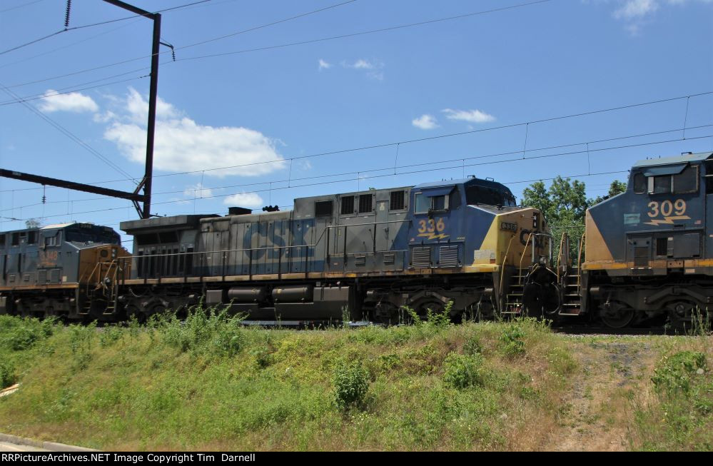 CSX 336 3rd on Q404